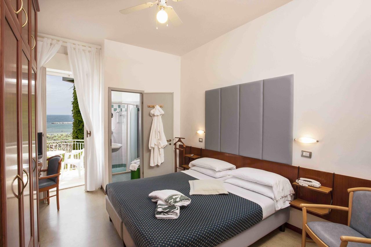 Giovanna Regina Hotel 가비체 마레 외부 사진
